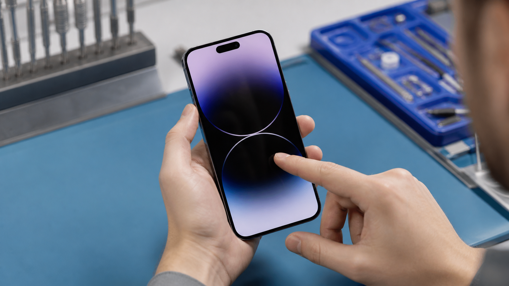 iPhone 18 Pro Max ekran tamiri sonrası kalite kontrol
