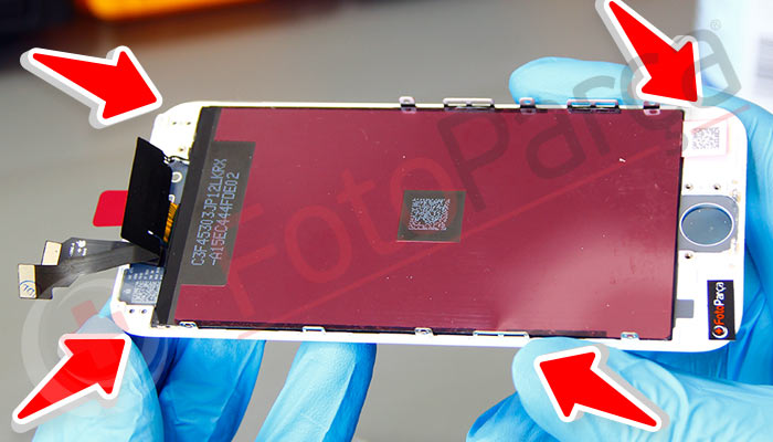 iPhone plastik ekran çerçevesi