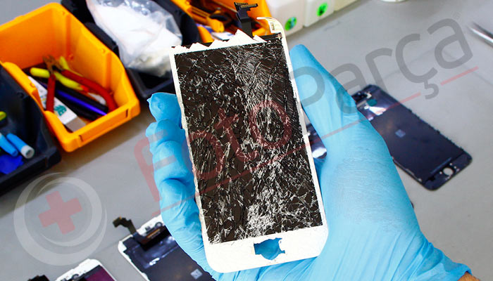 iPhone ekranım kırıldı