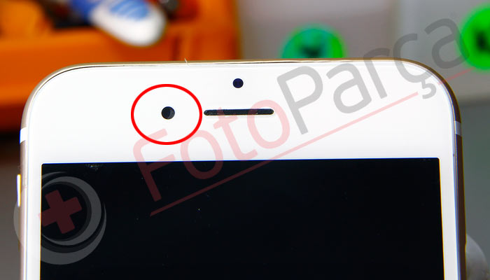 iPhone 6 ön kameranın kayması